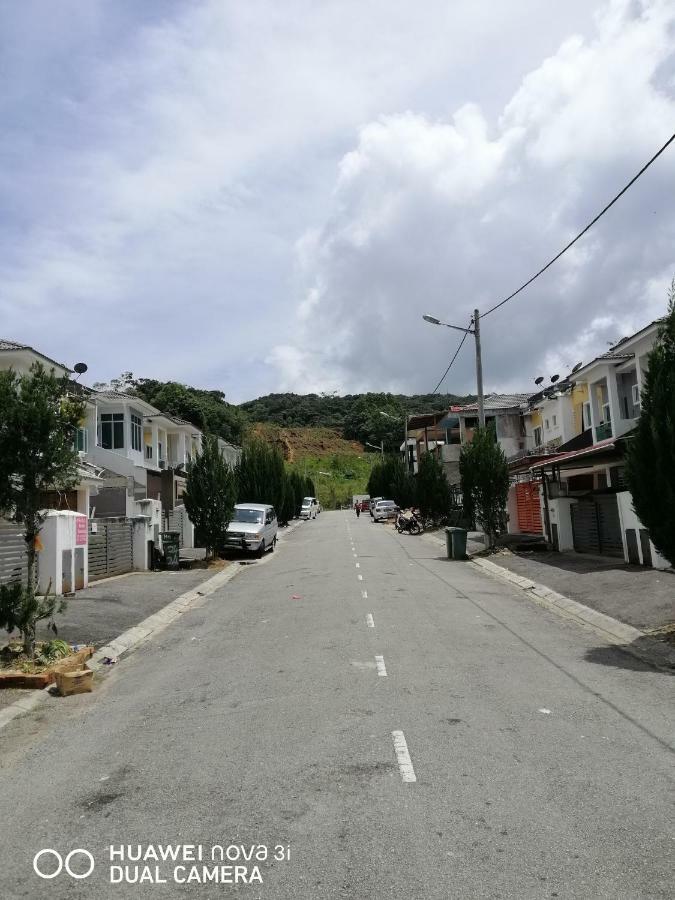 Alyaleesya Homestay Teres Brinchang Exterior foto